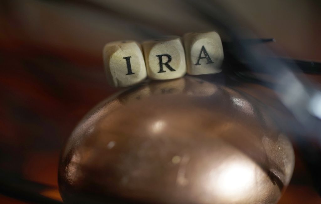how to convert roth ira to gold